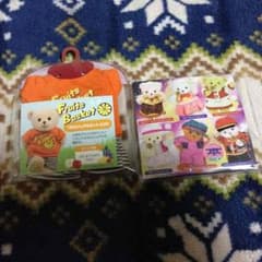 ダッフィーのぬいぐるみバッチのサムネイル