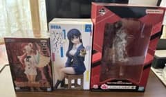 フィギュア 未開封3点セットまとめ売り - メルカリ