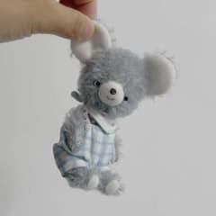 青いネズミちゃん アーティストベア 海外作家 ハンドメイド ぬいぐるみ