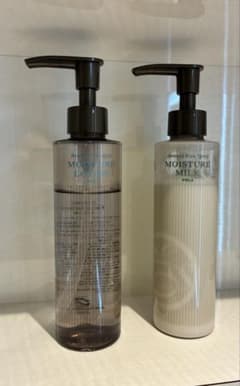 POLA Aroma Ess. Gold 化粧水 乳液 セットのサムネイル