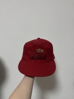 LACOSTE 赤色 キャップのサムネイル