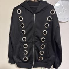 ハトメ装飾 ジップアップパーカー ブラックのサムネイル