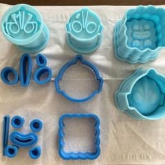 ウルトラマン　キャラ弁セット　型抜きのサムネイル