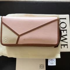 LOEWE ピンク ホワイト 長財布のサムネイル