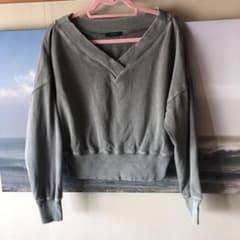 トップス スウェット トレーナーダメージ加工のサムネイル