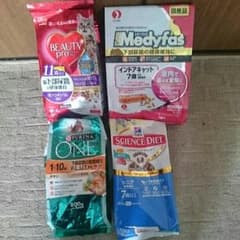 いろいろキャットフード詰め合わせ！のサムネイル