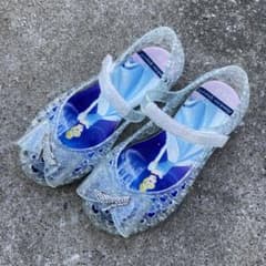 プリンセスサンダル　ガラスの靴　お姫様靴のサムネイル