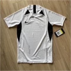 NIKE ナイキ ドライフィットTシャツのサムネイル