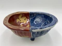 【☆素敵なお品☆】【新品】有田焼　陶祥窯　染付丸紋金襴手三つ足向付 ☆素敵なお品☆ ☘︎新品☘︎有田焼 陶祥窯 染付丸紋金襴手三つ足向付