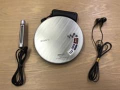 ☆★SONY ソニー CDウォークマン D-NE830 シルバー 動作品☆★のサムネイル