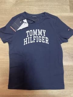 新品タグ付き TOMMY HILFIGER キッズ Tシャツ ネイビーのサムネイル