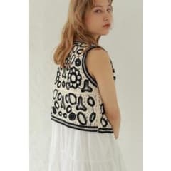 pocher FLOWER SPRING VESTのサムネイル