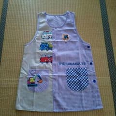 専用中！ 新品  保育士エプロンのサムネイル