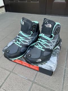 ザノースフェイストレッキングシューズのサムネイル