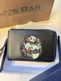 ケイタマルヤマパンダ イムラム コラボ刺繍 二つ折り財布 ぶら - メルカリ