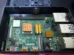 Raspberry Pi 4 Model B ケースと電源付きのサムネイル