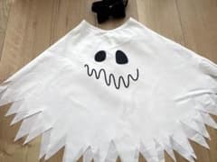ハロウィン ゴースト コスプレ ポンチョ 蝶ネクタイ付き 80-90サイズのサムネイル