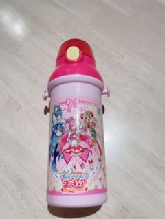 デリシャスパーティープリキュア♡水筒♡のサムネイル