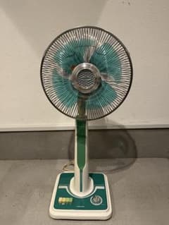 ☆TOSHIBA F-343G 扇風機　動作品　クラシック家電☆昭和の風 ☆TOSHIBA F-343G 扇風機 動作品 クラシック家電☆昭和の風 - メルカリ