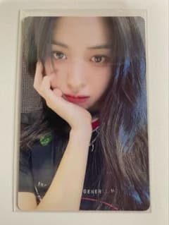 ITZY リュジン トレカ モバイルくじ限定 - メルカリ