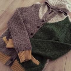 美品⠒̫⃝179/WG ニットパーカー❁.*・゜のサムネイル