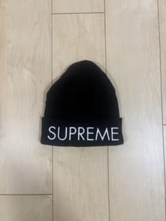Supreme ビーニー　モーガン蔵人さん着用 Supreme 2022FW capital beanie モーガン着用 - メルカリ