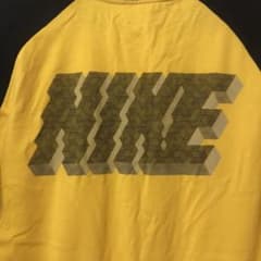 NIKE ラグランTシャツ　ロンTのサムネイル