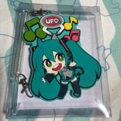 初音ミク　UFOつままれラバーパスケースのサムネイル