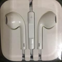 未使用 iPhone イヤホン 正規品のサムネイル