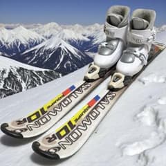 ジュニアスキー　ブーツ　セット EQUIPE 10R 100 SALOMON ジュニアスキー ブーツ セット EQUIPE 10R 100 SALOMON - メルカリ