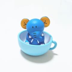 たべっ子どうぶつ ティータイムパーティーフィギュア ぞうくんのサムネイル
