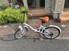 美品 折りたたみ自転車 6段変速 カゴ付き 草加市（手渡し限定） - メルカリ