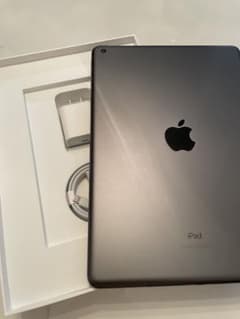 ☆付属品新品☆Apple iPad 第9世代 64GB スペースグレイのサムネイル