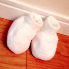 ベビー ルームシューズ 白のサムネイル