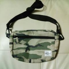 ビームスBAGのサムネイル