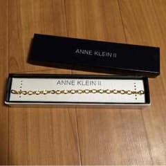 ANNE KLEINIIのゴールドブレスレッドのサムネイル