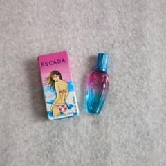 ESCADA パシフィックパラダイス　オードトワレ 4mlのサムネイル