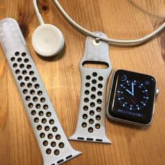 Apple Watch Series3 42mmアルミケースのサムネイル