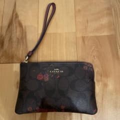 COACH ポーチ シグネチャー 花柄 リストレットのサムネイル