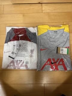 NIKE リバプールFC トレーニングジャージ　新品セットのサムネイル