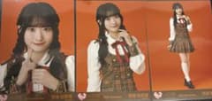 齋藤樹愛羅 ラブソングに襲われる 歌唱衣装②生写真 3種コンプのサムネイル
