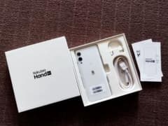 Rakuten Hand 5G ホワイトのサムネイル