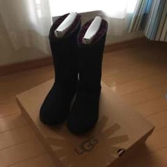 アグブーツのサムネイル