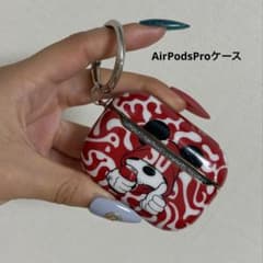 キャラクターデザイン AirPods Pro ケース レッド カラビナ付きのサムネイル