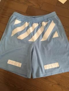オフホワイト off-white ハーフパンツのサムネイル
