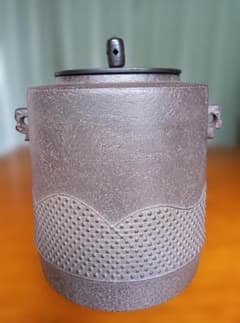茶道具 鉄釜 霰地紋 像の鼻鐶付 - メルカリ