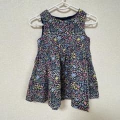 H&M 花柄ワンピースのサムネイル