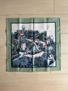 GUCCI ヒグチユウコ コラボ ハンカチ スカーフ - メルカリ