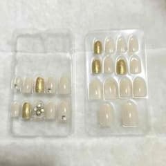 付け爪のサムネイル