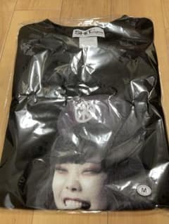 BiSH  アイナ　Tシャツ　Mサイズのサムネイル